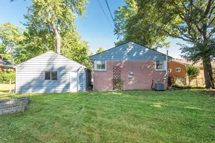 832 E Forest Ave, Ypsilanti, MI 48198 - Photo 4