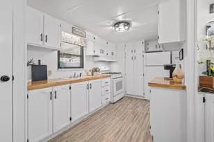 3692 Sun Valley St NW, Grand Rapids, MI 49544 - Photo 12