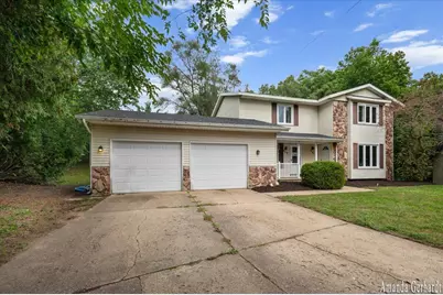 901/3 McCarty Street NW, Grand Rapids, MI 49544 - Photo 1
