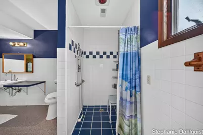 3135 Lakeshore Drive, Muskegon, MI 49441 - Photo 40