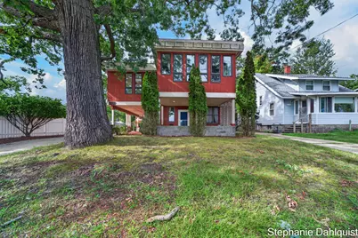 3135 Lakeshore Drive, Muskegon, MI 49441 - Photo 2