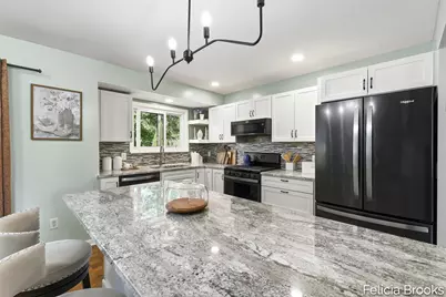 457 Parkside Avenue NW, Grand Rapids, MI 49534 - Photo 10