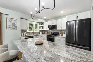 457 Parkside Ave NW, Grand Rapids, MI 49534 - Photo 10