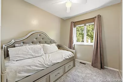 457 Parkside Avenue NW, Grand Rapids, MI 49534 - Photo 14