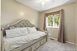457 Parkside Ave NW, Grand Rapids, MI 49534 - Photo 14