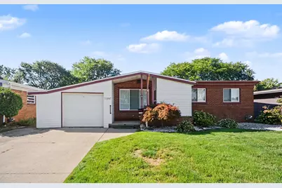 22848 Saint Joan Street, Saint Clair Shores, MI 48080 - Photo 2
