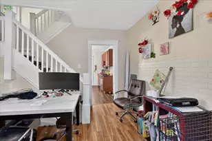 907/909 Rose Ct, Kalamazoo, MI 49001 - Photo 12