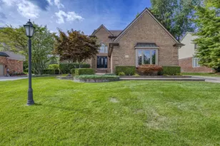 3972 Greenwood St, Rochester Hills, MI 48309 - Photo 4