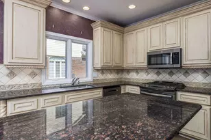 3972 Greenwood St, Rochester Hills, MI 48309 - Photo 22