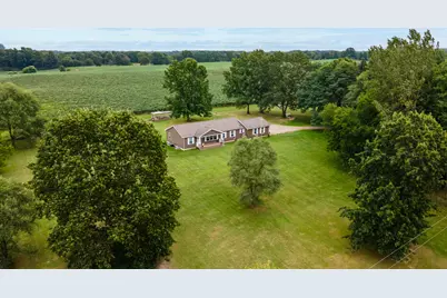 6048 Territorial Road, Benton Harbor, MI 49022 - Photo 2