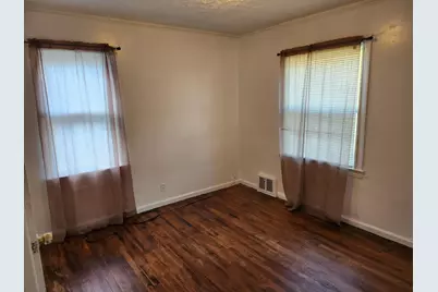 19212 Kingsville Street, Harper Woods, MI 48225 - Photo 4