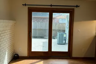38040 Castle Dr, Romulus, MI 48174 - Photo 12