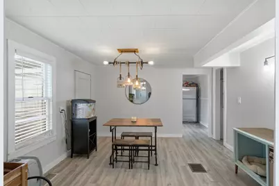 265 W 4th Street, Constantine, MI 49042 - Photo 8