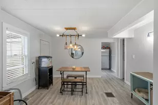 265 W 4th St, Constantine, MI 49042 - Photo 8
