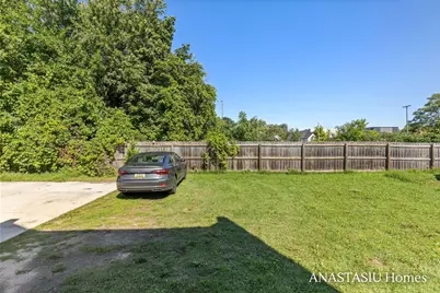 735 Bates Street SE, Grand Rapids, MI 49503 - Photo 24