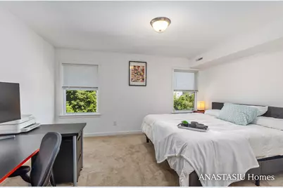 735 Bates Street SE, Grand Rapids, MI 49503 - Photo 16