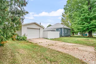 301 E Angel Ave, Barryton, MI 49305 - Photo 4