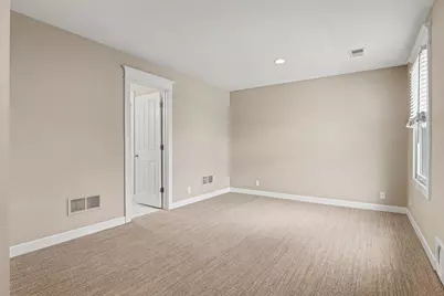 1670 Flowers Crossing Drive NE, Grand Rapids, MI 49525 - Photo 48