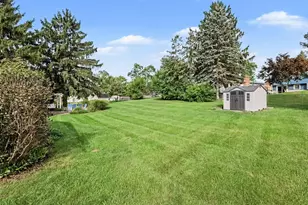 127 Sheffield Rd, Battle Creek, MI 49015 - Photo 24