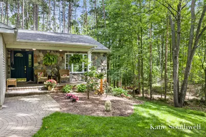 13569 Missy's Way, Lowell, MI 49331 - Photo 6