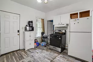 676 Catherine Ave, Muskegon, MI 49442 - Photo 10
