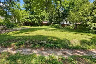 1215 Williams St, Jackson, MI 49203 - Photo 1
