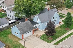522 E Lincoln Ave, Zeeland, MI 49464 - Photo 4