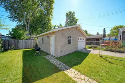 2916 Alfred Avenue, Lansing, MI 48906 - Photo 36