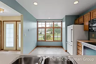 897 Clareridge Ct, Holland, MI 49423 - Photo 10
