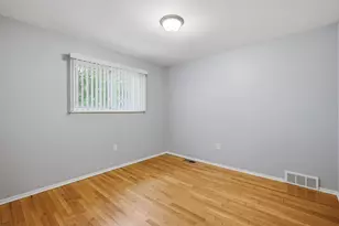 17243 Horger Ave, Allen Park, MI 48101 - Photo 16