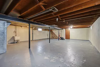 17243 Horger Avenue, Allen Park, MI 48101 - Photo 20