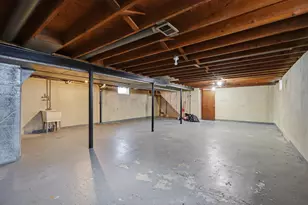 17243 Horger Ave, Allen Park, MI 48101 - Photo 20