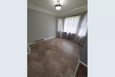 26722 W Chicago, Bedford, MI 48239 - Photo 8