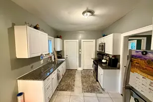 18988 Pennington Dr, Detroit, MI 48221 - Photo 10