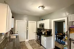 18988 Pennington Dr, Detroit, MI 48221 - Photo 8