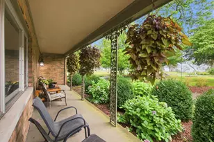 3205 Lakeshore Dr, Saint Joseph, MI 49085 - Photo 4
