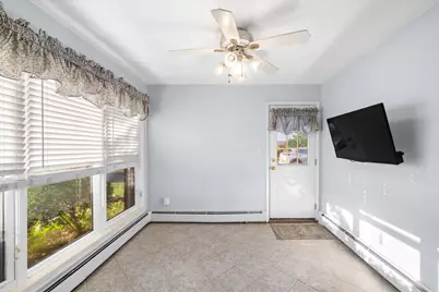 26182 Kiltartan Street, Farmington Hills, MI 48334 - Photo 16