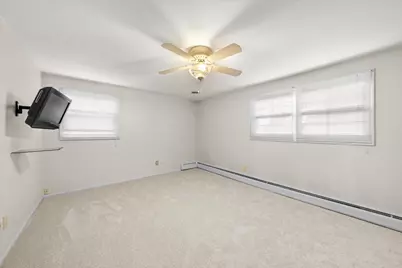 26182 Kiltartan Street, Farmington Hills, MI 48334 - Photo 40