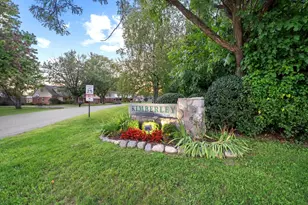 26182 Kiltartan Street, Farmington Hills, MI 48334 - Photo 2