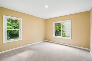 1150 Bangor Rd, Waterford, MI 48328 - Photo 16