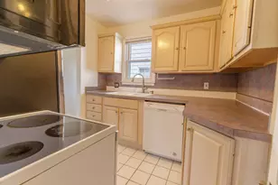 4127 Winifred St, Wayne, MI 48184 - Photo 12