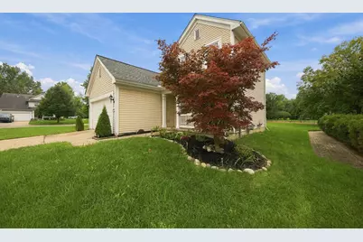 8585 Eral Court, Ypsilanti, MI 48198 - Photo 36