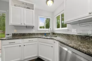 8585 Eral Ct, Ypsilanti, MI 48198 - Photo 6