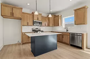 6225 Comiskey Rd, Stevensville, MI 49127 - Photo 8