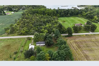 1100 Lilac Road, Hillsdale, MI 49242 - Photo 4