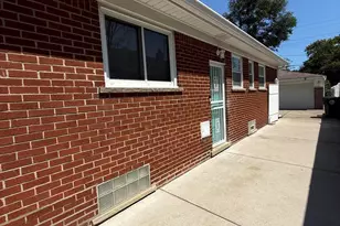 21920 Cloverlawn St, Oak Park, MI 48237 - Photo 4