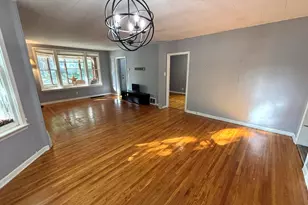 1017 Harrison Ave, Saint Joseph, MI 49085 - Photo 6