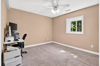 887 Bryant Avenue, Jackson, MI 49202 - Photo 22