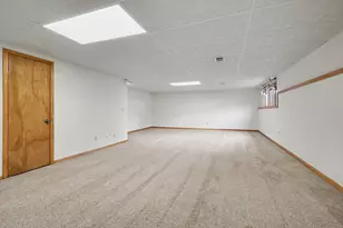 6661 Leisure Creek Dr SE, Caledonia, MI 49316 - Photo 18