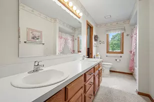 6661 Leisure Creek Dr SE, Caledonia, MI 49316 - Photo 12